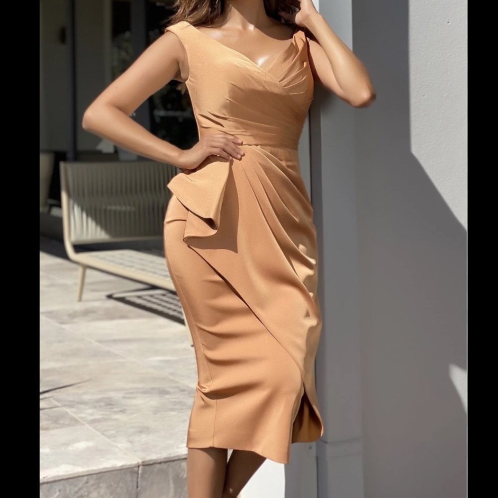 Jadore size 10 Elegant Tan Midi Dress